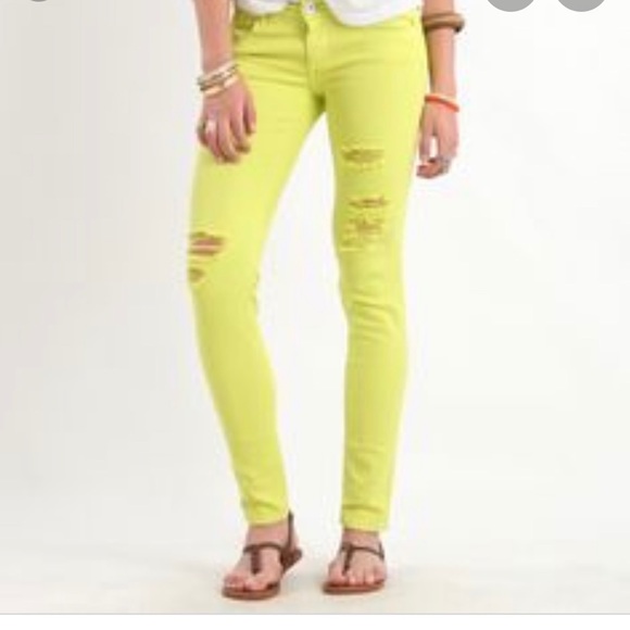 Bullhead Denim - Bullhead Black Addicted to Color Neon Yellow Jeans